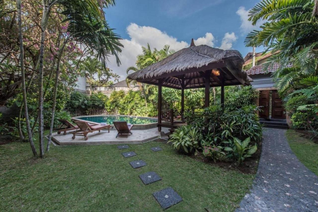 New Daria Villas Seminyak Ngoại thất bức ảnh