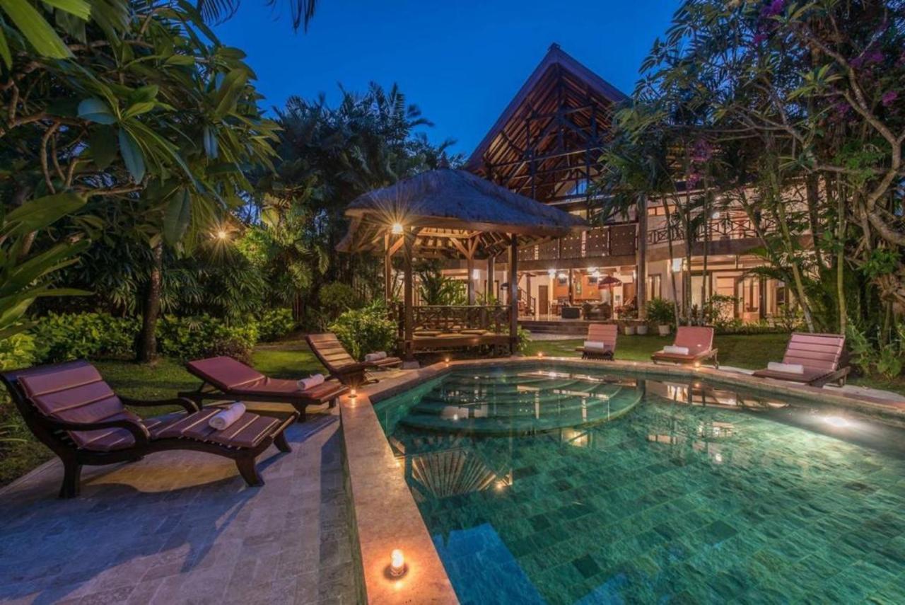 New Daria Villas Seminyak Ngoại thất bức ảnh